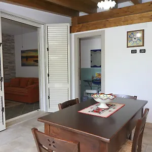 Eleonora , Cefalù Italia